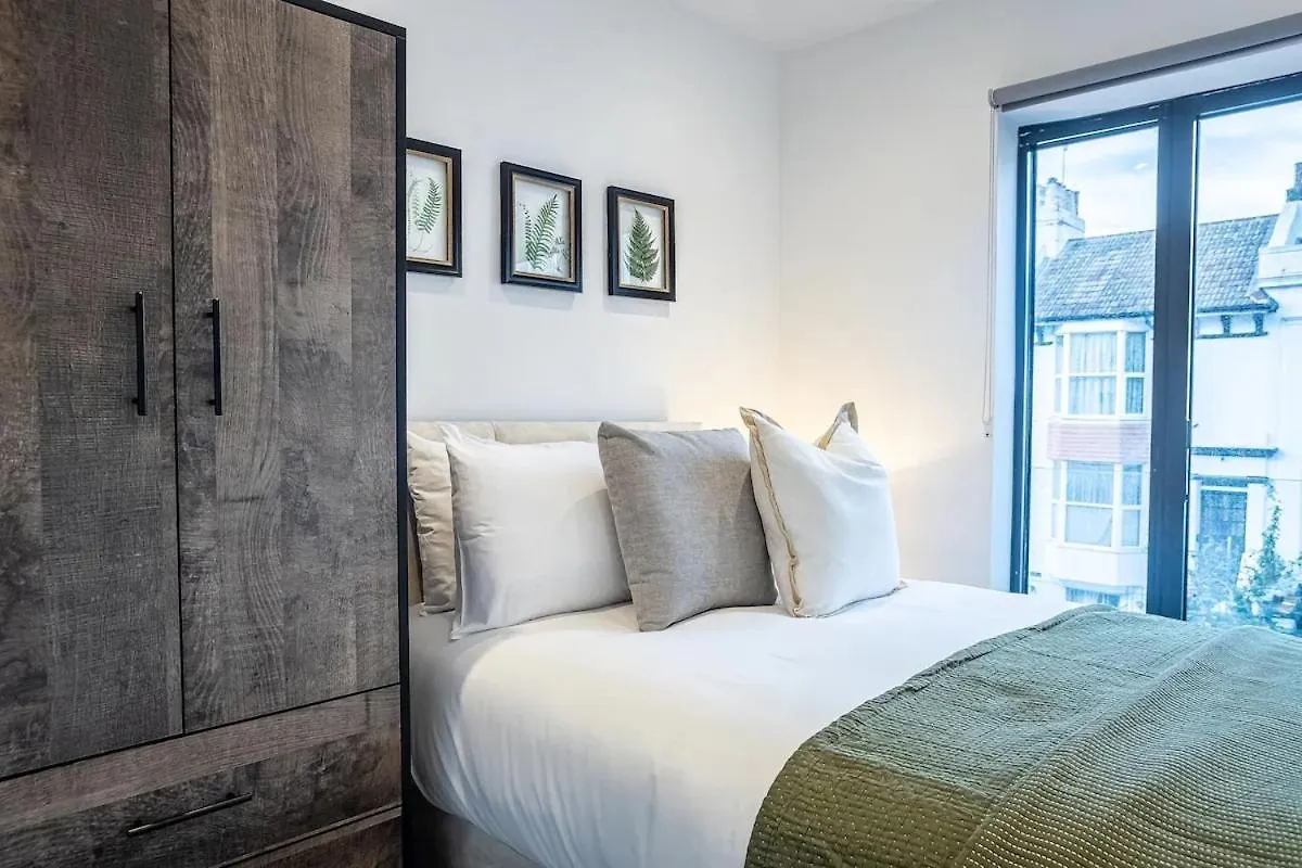 Beautiful 2 Bedroom Flat Next To Brighton Station I Sleep 6 I Rhttt